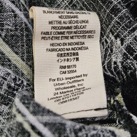 FREE PEOPLE Tunic TopWalking On A Dream Geometric Print Cut Out Boho Sz Medium - Picture 7 of 8